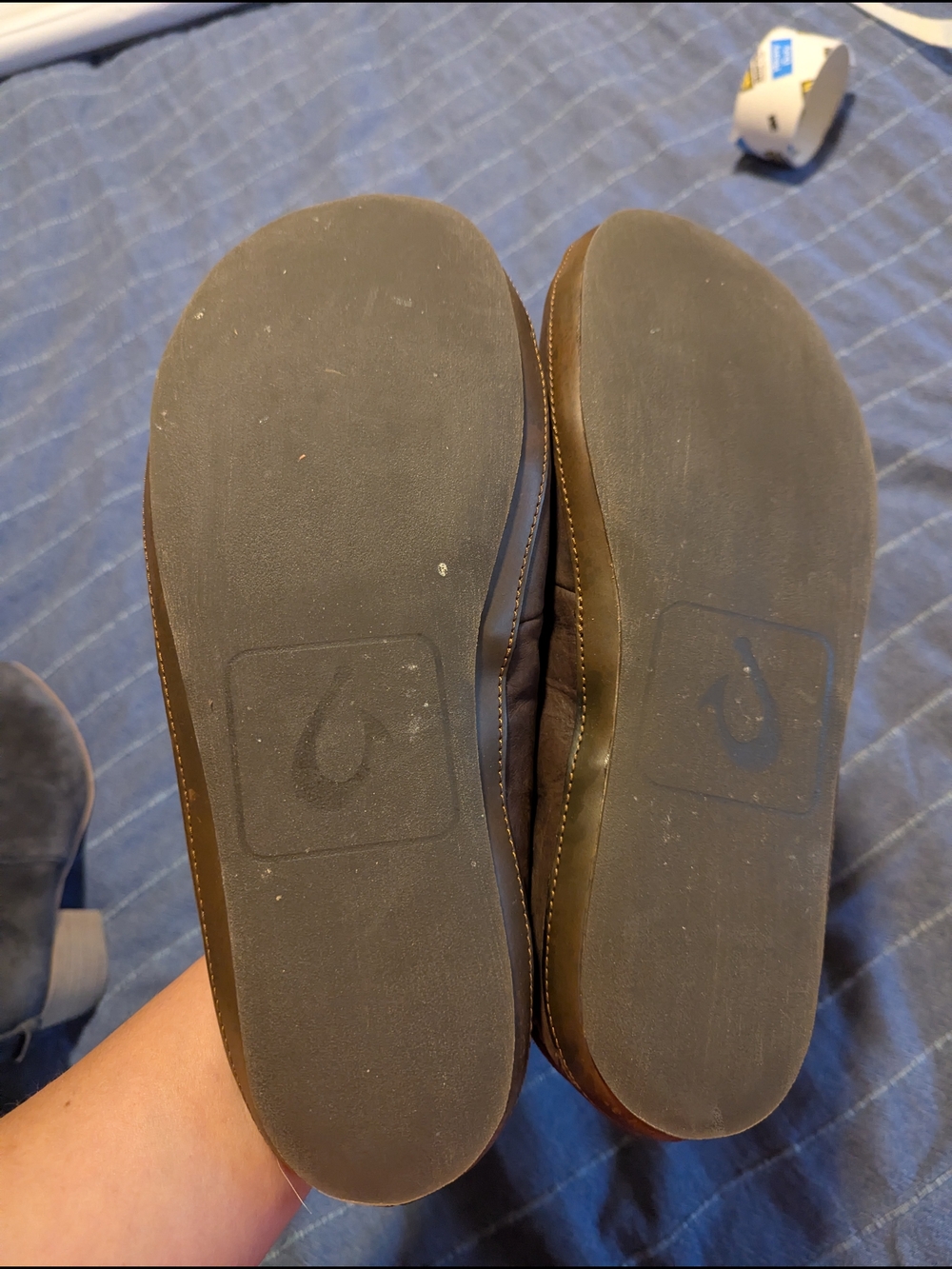 Olukai Moloa Men's Brown Leather Slipper, 11 - Picture 7 of 9